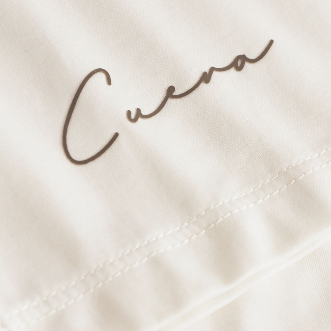 Oncourt Slit Top SS - Off White