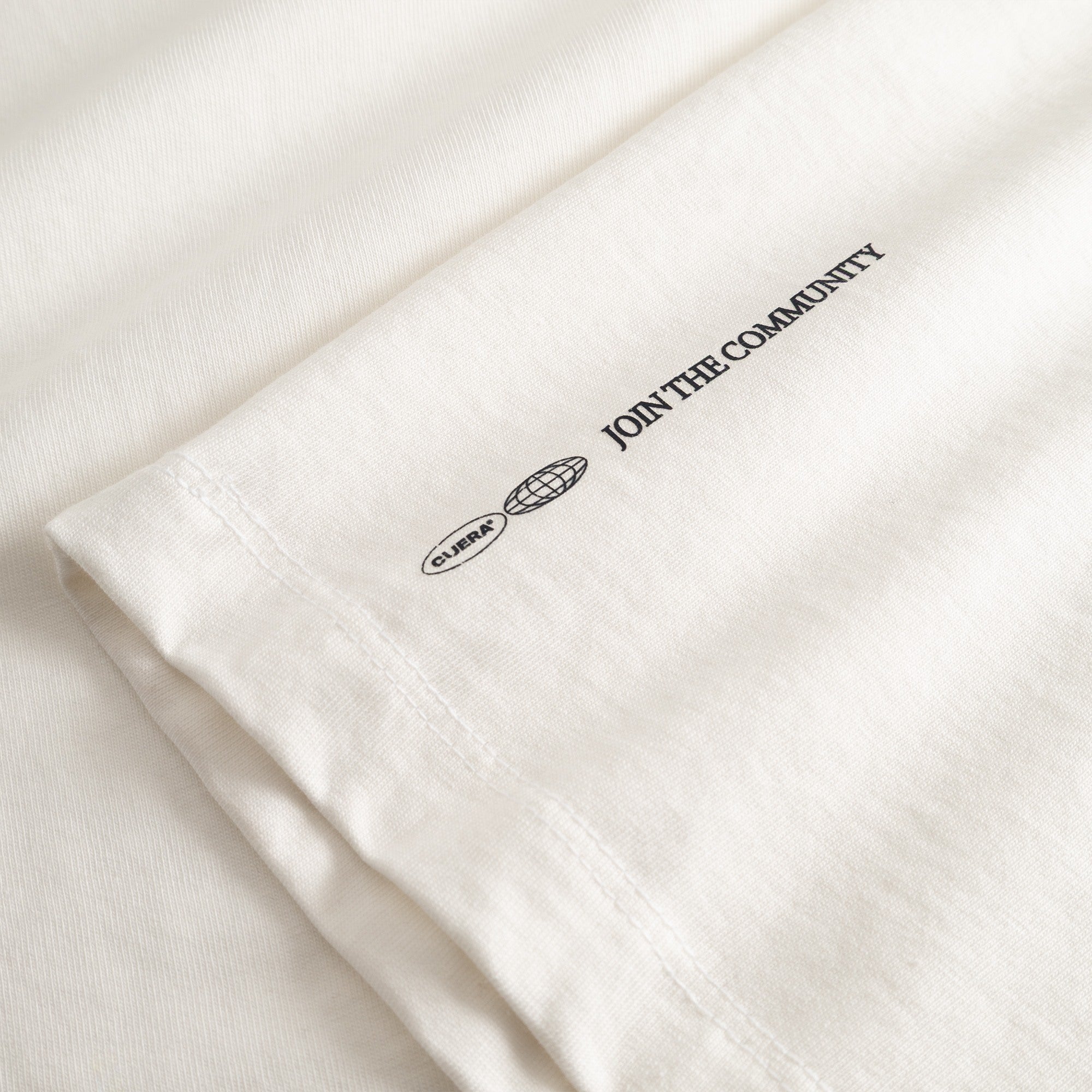 Offcourt Logo T-Shirt - Off White w. Black