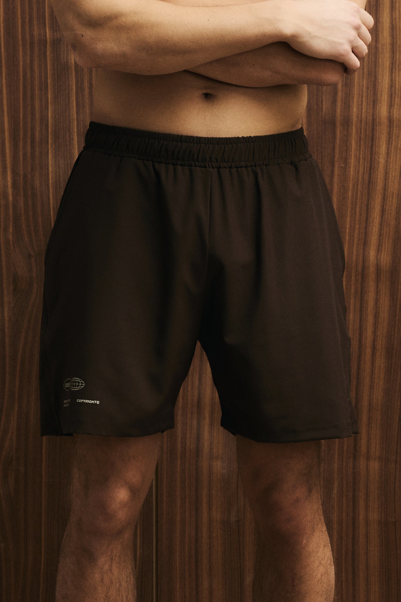 Mens Active Globe Shorts - Dark Brown
