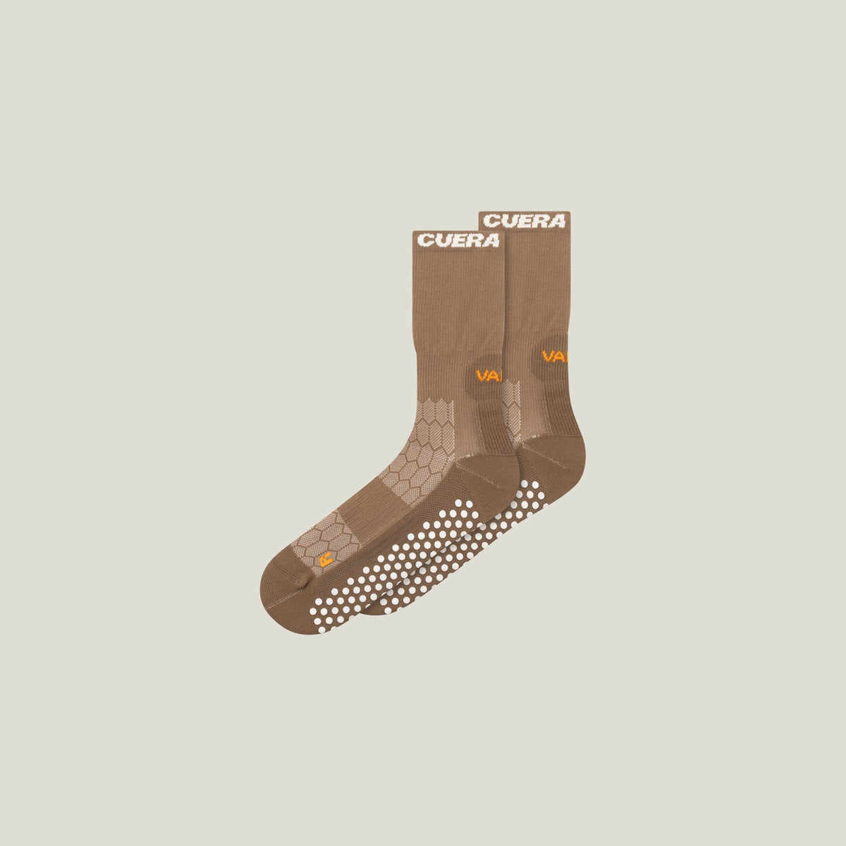 Cuera Oncourt Grip Sock in Walnut, flat lay front view