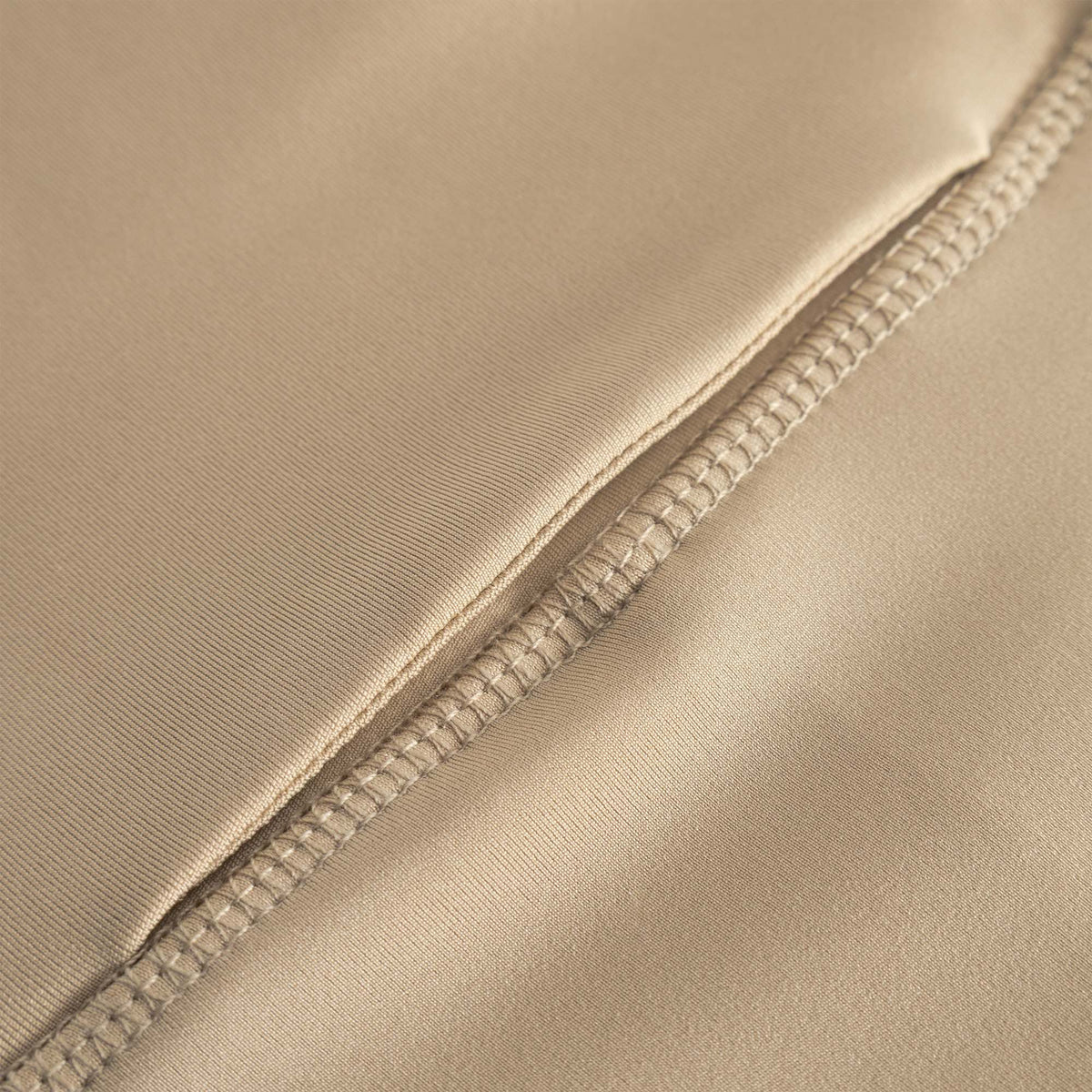 Cuera Oncourt Soft Skirt 2-in-1 in Sand, seam and stitching detail
