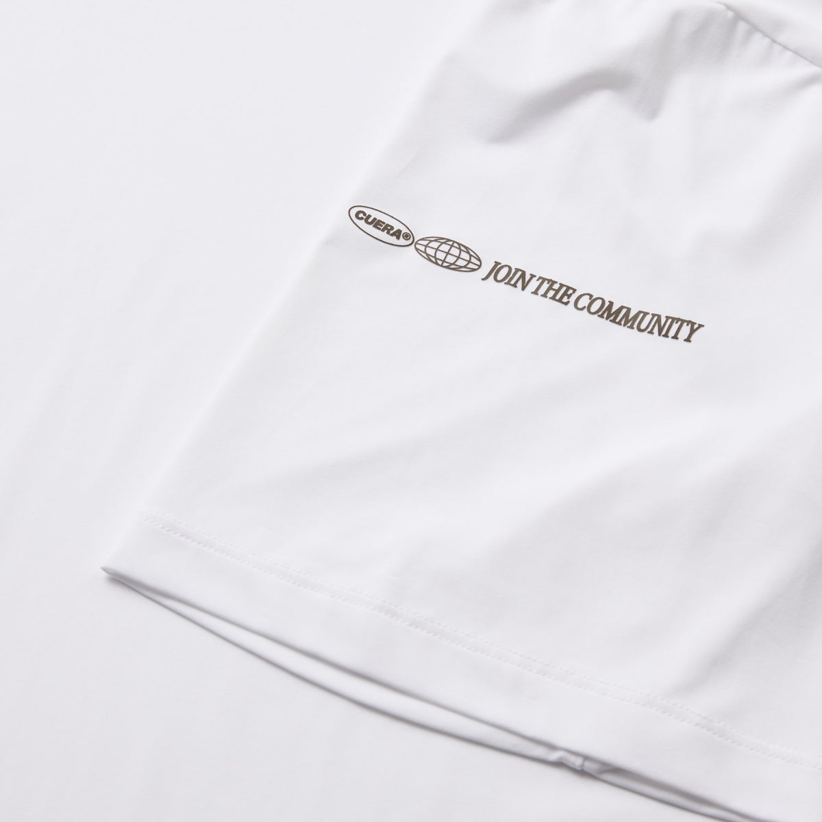 Cuera Oncourt Team T-Shirt in White With Walnut, neck label and care tag detail